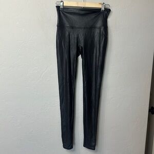 Spanx black faux leather leggings size medium